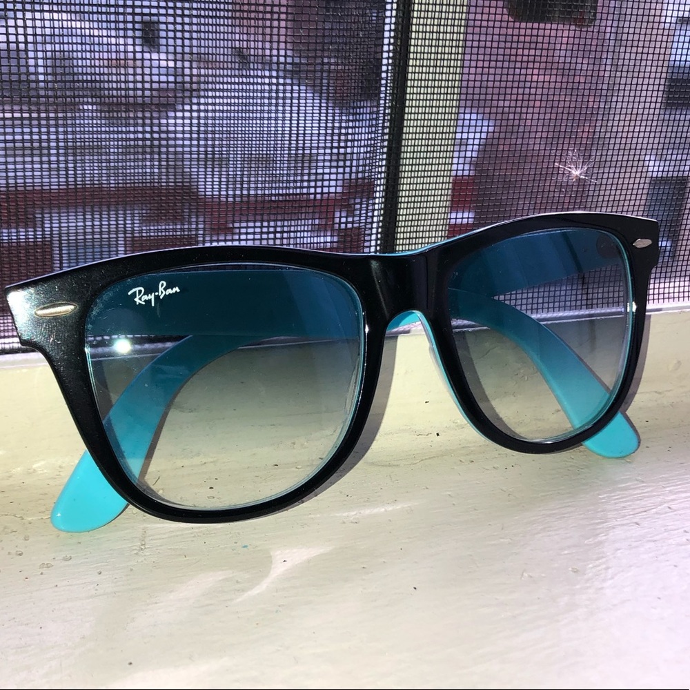 Ray-Ban Sunglasses